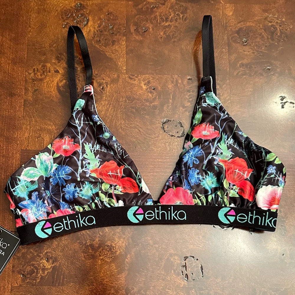 ETHIKA Woman’s Triangle Bra Adjustable Straps